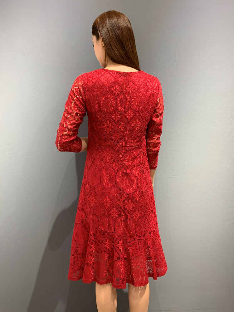 
            
                Load image into Gallery viewer, GB6714 - Classic Lace Dress
            
        
